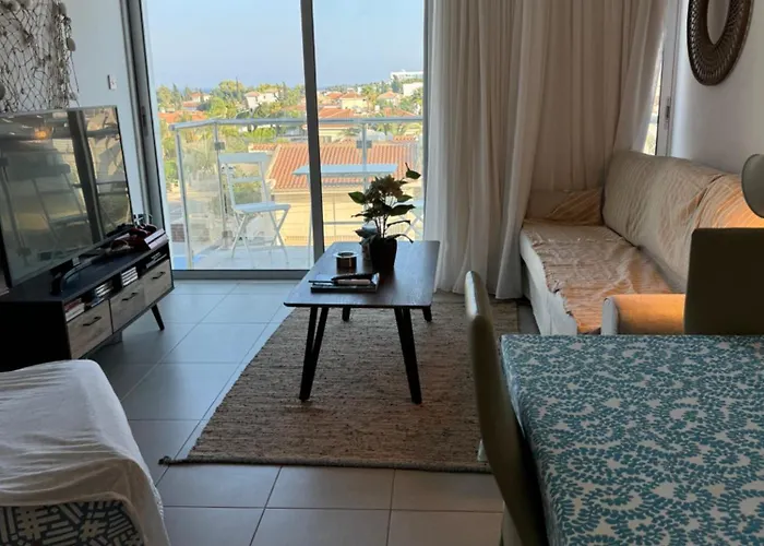 One-Bedroom Beach Apartment, 30M From The Best Beach